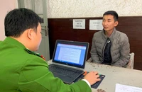Đối tượng Ninh Ngọc Khánh tại cơ quan Công an.