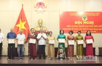 Những cá nhân đạt "Người cao tuổi làm kinh tế giỏi" được Trung ương Hội trao tặng danh hiệu