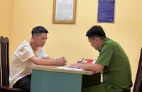 Bị can Nguyễn Xuân Phiến.