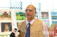 Ông Pallab Sengupta, Ủy viên Bộ Chính trị, phụ trách đối ngoại của Đảng Cộng sản Ấn Độ, Chủ tịch Tổ chức Đoàn kết toàn Ấn Độ (AIPSO), Chủ tịch Hội đồng Hòa bình thế giới.