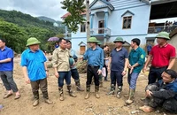 Lãnh đạo tỉnh Bắc Kạn chỉ đạo triển khai công tác hỗ trợ khắc phục hậu quả lũ quét tại xã Đồng Phúc, huyện Ba Bể. (Ảnh: HƯƠNG DỊU)
