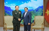 Thủ tướng Phạm Minh Chính và Thượng tướng Trương Hựu Hiệp, Ủy viên Bộ Chính trị, Phó Chủ tịch Quân ủy Trung ương Trung Quốc. (Ảnh: Trần Hải)