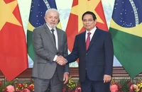 Thủ tướng Phạm Minh Chính và Tổng thống Brazil Luiz Inácio Lula da Silva. (Ảnh: TRẦN HẢI)