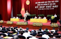 Quang cảnh phiên họp.