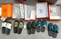 Lực lượng Quản lý thị trường tỉnh Thái Bình liên tục phát hiện nhiều cơ sở kinh doanh dép giả mạo nhãn hiệu Hermès.