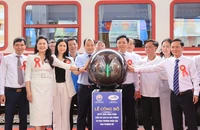 Khai trương chuyến tàu đầu tiên đoàn tàu chất lượng cao Hoa Phượng Đỏ