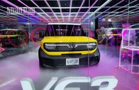 Mẫu xe mini car VF 3 nhận được sự quan tâm đặc biệt tại Triển lãm.