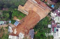 Hiện trường vụ sạt lở tại phường 10, thành phố Đà Lạt vào rạng sáng 29/6.