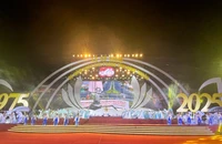 Lễ Mít-tinh kỷ niệm 50 năm Ngày Giải phóng