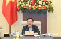 Chủ tịch Quốc hội Vương Đình Huệ phát biểu ý kiến về một số nội dung thảo luận tại phiên họp. (Ảnh: Duy Linh)