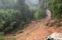 Hiện trường vụ sạt lở đất đá kinh hoàng tại thôn Phìn Chải 2, xã A Lù, huyện Bát Xát, tỉnh Lào Cai khiến 7 người mất tích.