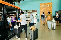 Với việc xác lập hệ thống giao thông xanh trên đảo, Cát Bà kỳ vọng ngày càng thu hút nhiều lượng khách cao cấp, khách quốc tế lưu trú dài hạn đến địa phương.