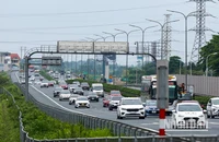 Theo báo cáo của Văn phòng Bộ Công an, 5 ngày nghỉ lễ, toàn quốc xảy ra vụ 347 tai nạn giao thông, làm chết 138 người, bị thương 285 người.