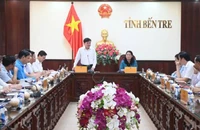 Tổng Liên đoàn Lao động Việt Nam làm việc với Ủy ban nhân dân tỉnh Bến Tre về dự án xây dựng nhà ở xã hội Công đoàn. (Ảnh: HOÀNG TRUNG)