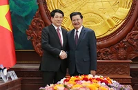Chủ tịch nước Lương Cường hội đàm với Tổng Bí thư, Chủ tịch nước Lào Thongloun Sisoulith.