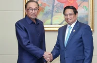 Thủ tướng Chính phủ Phạm Minh Chính hội kiến Thủ tướng Malaysia Anwar Ibrahim ngày 10/10/2024, nhân dịp dự Hội nghị Cấp cao ASEAN lần thứ 44, 45 và các Hội nghị cấp cao liên quan. (Ảnh: Nhật Bắc/VGP).