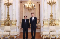 Thủ tướng Chính phủ Phạm Minh Chính hội kiến Đại Công tước Luxembourg Henri. (Ảnh: TTXVN)