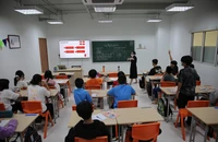 Giờ học tại Trường Hy Vọng.