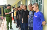 Các đối tượng bị khởi tố tại cơ quan công an.