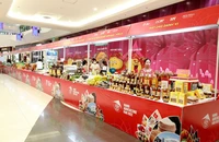 Khu vực gian hàng chương trình: "Hội chợ xúc tiến thương mại nông nghiệp, sản phẩm OCOP Hà Nội năm 2022".