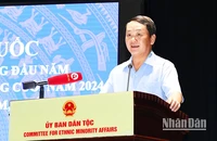 Bộ trưởng, Chủ nhiệm Hầu A Lềnh phát biểu chỉ đạo tại Hội nghị.