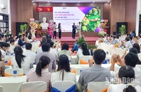Quang cảnh Hội thảo khoa học "Ứng dụng công nghệ phát triển chuỗi cung ứng du lịch bền vững".