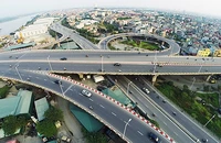Đề xuất xây dựng thêm nhiều cầu vượt sông Hồng, sông Đuống