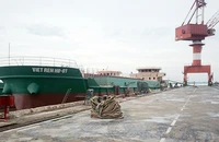 Công ty Đóng tàu Thịnh Long (thuộc Tổng công ty Công nghiệp tàu thủy - SBIC) đóng mới tàu hút bùn công suất lớn.