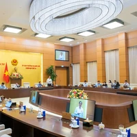 Phiên họp Ủy ban Thường vụ Quốc hội cho ý kiến về Dự thảo Nghị quyết đào tạo các ngành, nghề chuyên môn đặc thù trong lĩnh vực nghệ thuật. (Ảnh Duy Linh)