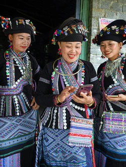Lào