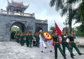 Truy điệu, an táng 8 hài cốt liệt sĩ quân tình nguyện Việt Nam hy sinh tại Lào