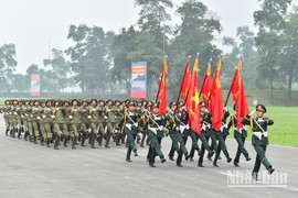 [Ảnh] Quân đội tổng duyệt diễu binh, diễu hành Lễ kỷ niệm 70 năm Chiến thắng Điện Biên Phủ