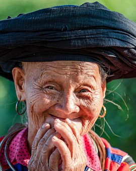 Pà Thẻn