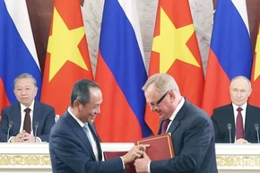 Hãng hàng không Vietnam Airlines và Ngân hàng Ngoại thương Nga (VTB) chính thức ký Biên bản ghi nhớ về tăng cường hợp tác.