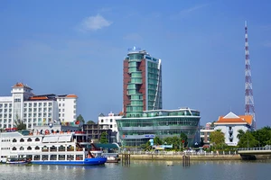 Bến Ninh Kiều, TP Cần Thơ.