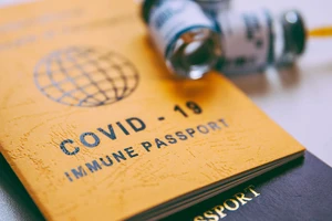 Nghiên cứu thí điểm “hộ chiếu vaccine” cho du lịch