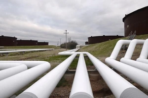 Các đường ống dẫn dầu. (Ảnh Reuters)