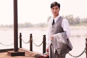 Diễn viên Mạnh Trường đóng vai Bác Hồ trong phim “Thầu Chín ở Xiêm”.