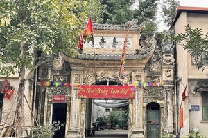 "Phố cổng làng" Thụy Khuê - nét duyên quê giữa lòng Hà Nội