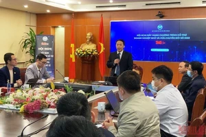 Thứ trưởng Thông tin và Truyền thông Nguyễn Huy Dũng phát biểu tại Hội nghị.