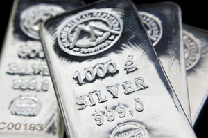 Từ đầu năm đến nay, thị trường kim loại quý tăng trưởng rất tốt với hai mặt hàng sáng giá là bạc và bạch kim. (Ảnh: Reuters)
