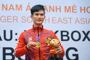 Niềm vui chiến thắng của các vận động viên Kickboxing Việt Nam