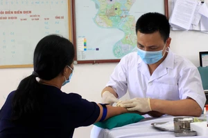 Số người đến các điểm tiêm vaccine phòng Covid-19 mũi bổ sung, mũi nhắc lại ở Thái Bình khá thưa vắng.