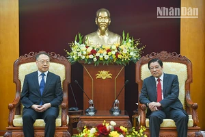 Trưởng Ban Nội chính Trung ương Phan Đình Trạc phát biểu tại buổi tiếp Phó Tổng thư ký Ủy ban Chính pháp Trung ương Đảng Cộng sản Trung Quốc Dương Xuân Lôi. (Ảnh: DUY LINH)