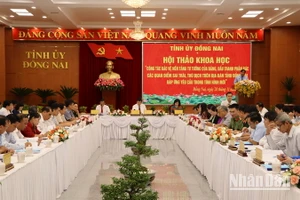 Quang cảnh hội thảo khoa học.