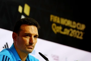 Huấn luyện viên trưởng tuyển Argentina, Lionel Scaloni. (Ảnh: Reuters)