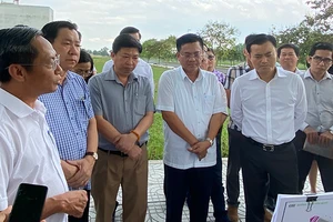 Các đơn vị báo cáo tiến độ thi công dự án Khu tái định cư An Hạ, huyện Bình Chánh.