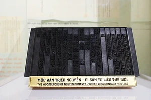 Tôn vinh tư liệu quý báu của dân tộc