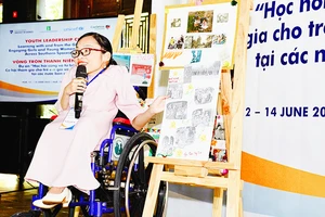Ngọc Tâm nói chuyện tại sự kiện “Vòng tròn thanh niên lãnh đạo”, chương trình có sự tham gia của trẻ em gái và phụ nữ, trẻ khuyết tật ở các nước nam bán cầu, diễn ra tháng 6/2023.
