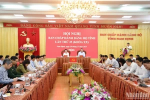 Quang cảnh Hội nghị lần thứ 25 của Ban Chấp hành Đảng bộ tỉnh Nam Định khóa 20, nhiệm kỳ 2020-2025 diễn ra ngày 28/11.